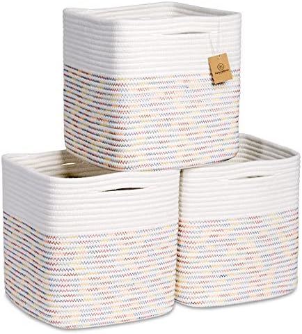 קוביות אחסון NaturalChezy סלים ארוגים של חבל כותנה בגודל 11 אינץ 'לארגון, 3 חבילות | סל אחסון קוביה | סלי אחסון מרובעים למארגן מדפים,